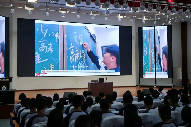 ac54d773fea5e2f04c49363aeb78e02b.jpg
