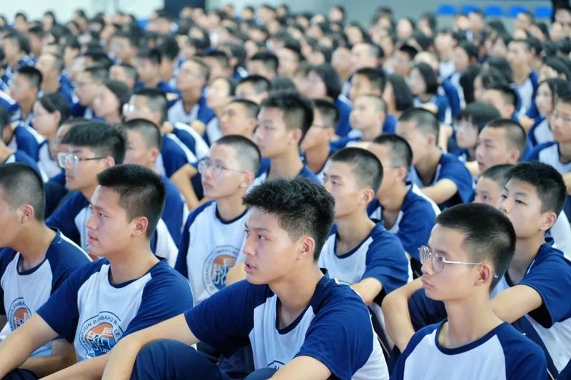 163cba3a583be9de15dce1b61f4ff75b.jpg