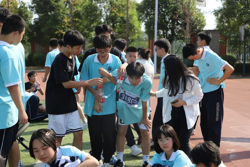 38a478bcb8aa78753ec11a095b1f6e1e.jpg