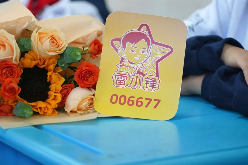 67158b6155d7e245bd4972848d443084.jpg