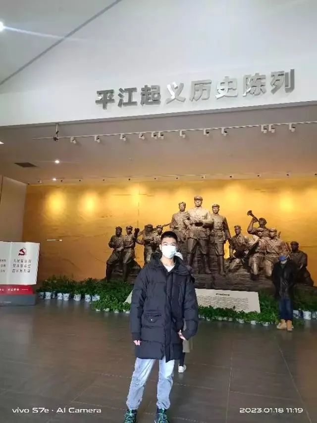 9b1aba0ad3f4622ca77febd33cc38ba6.jpg